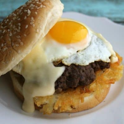 Have breakfast for dinner with a Rise and Shine Burger that'll make you forget all about pickles and ketchup! It's perfect to eat at any time of the day!