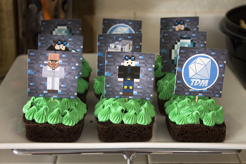 Throw the best DanTDM Birthday Party ever with these easy decor ideas, free printables, menu ideas, and more!