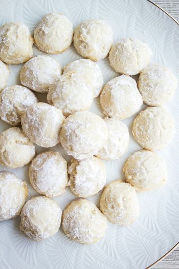 5-Ingredient Vanilla Almond Snowball Cookies are an easy holiday cookie that's a favorite at Christmas time! Make a double batch and share with friends!