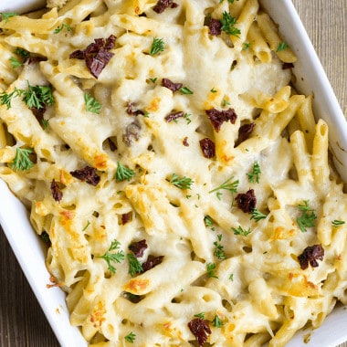 Chicken Glorioso Pasta Bake is a weeknight spin on my favorite Buca di Beppo dish! Loaded with flavor, this pasta recipe will be a hit with the whole family!!