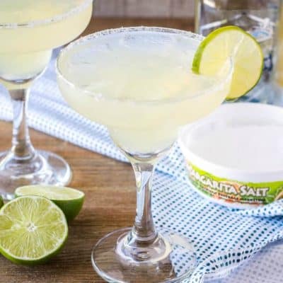 This simple, classic margarita recipe is the best margarita you'll ever taste! Your only 5 minutes away from cocktail bliss!