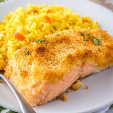 You could be eating this totally divine Parmesan Crusted Salmon in only 20 minutes! With less than 7 ingredients, it's super easy to make and delicious!