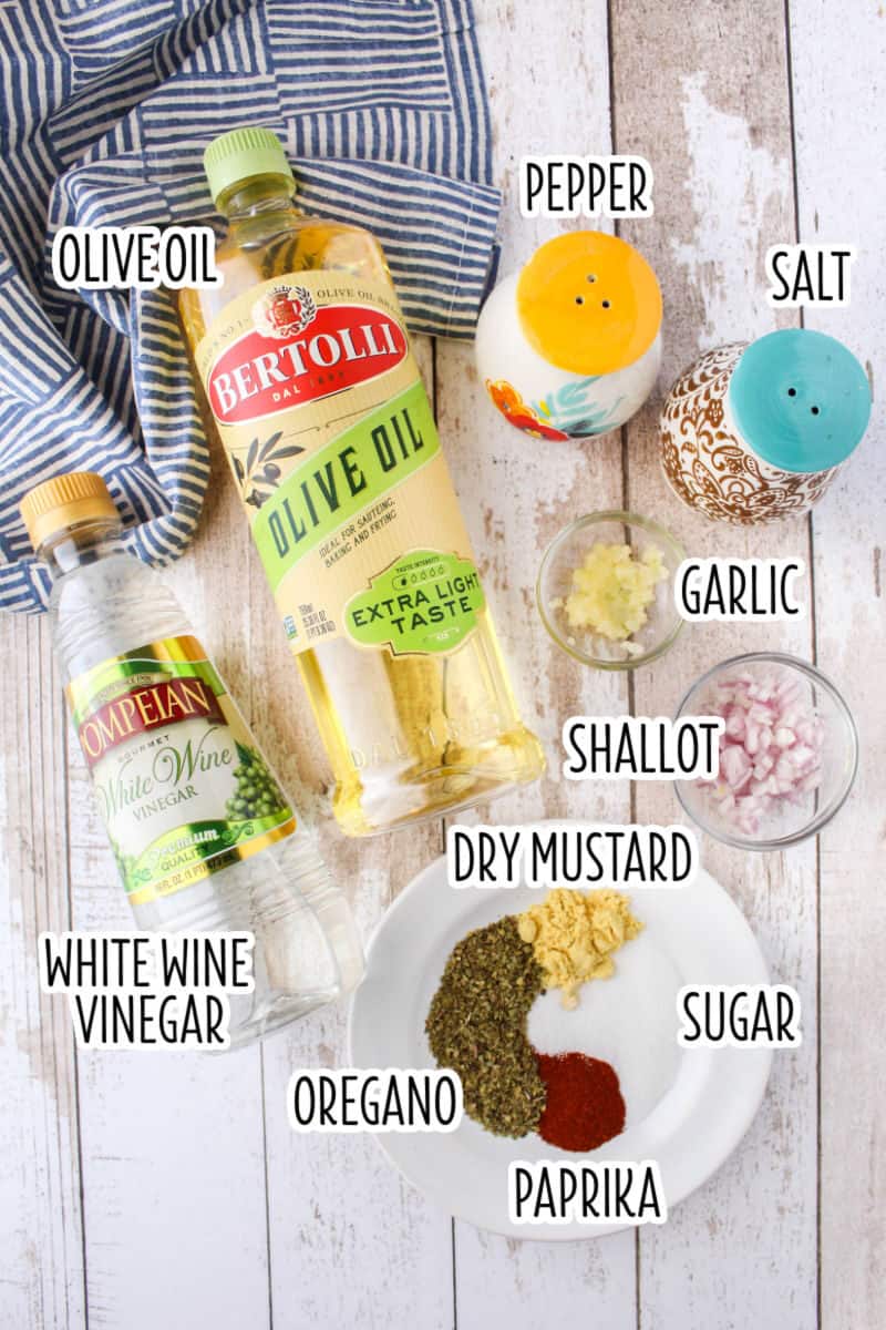 ingredients to make Italian dressing with text lables